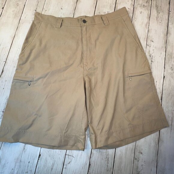 Callaway Golf X Series Shorts - Men's 34 Cargo Pockets Tan Color Lightweight - Picture 1 of 8